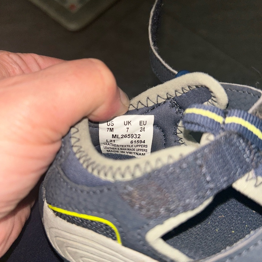 Toddler Boy Merrell Sport Sandals size 7 - Picture 8 of 9